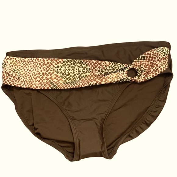 (Bundle & Save - 2 for $25) NWOT Silhouette Solution Plus size Bikini bottom - Picture 1 of 7